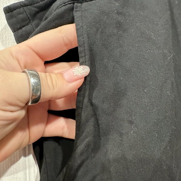 Black High-Waisted Lightweight Pants - Picture 2 of 3